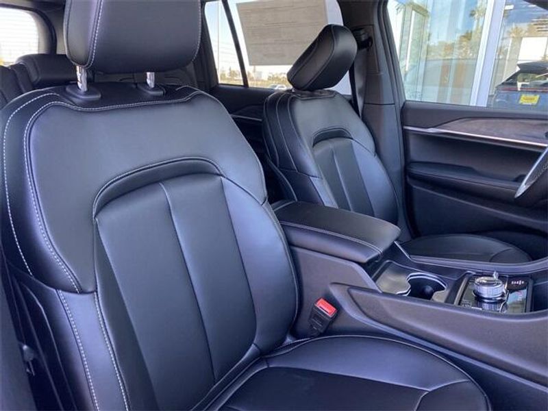 2024 Jeep Grand Cherokee 4xeImage 11