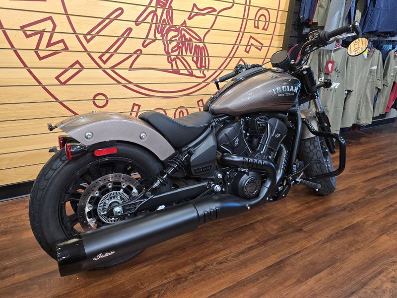 Used 2025 Indian Motorcycle Scout Bobber Ltd + Tech Image 6