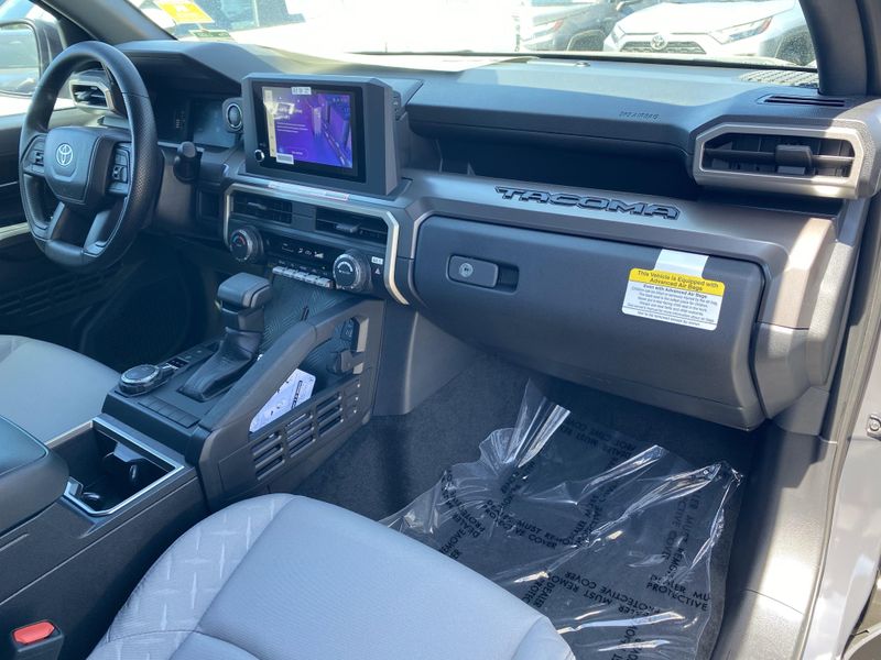 New 2025 Toyota Tacoma SR5Image 9
