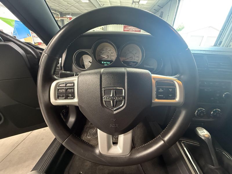 Used 2013 Dodge Challenger R/TImage 19