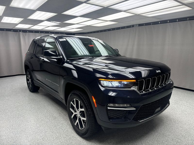 2024 Jeep Grand Cherokee Limited 4x4Image 5