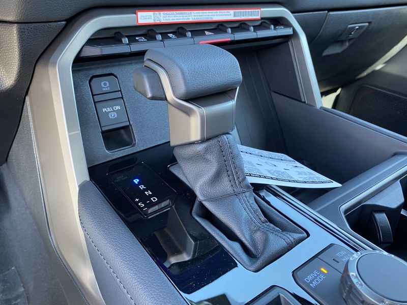 2025 Toyota Tundra LimitedImage 18