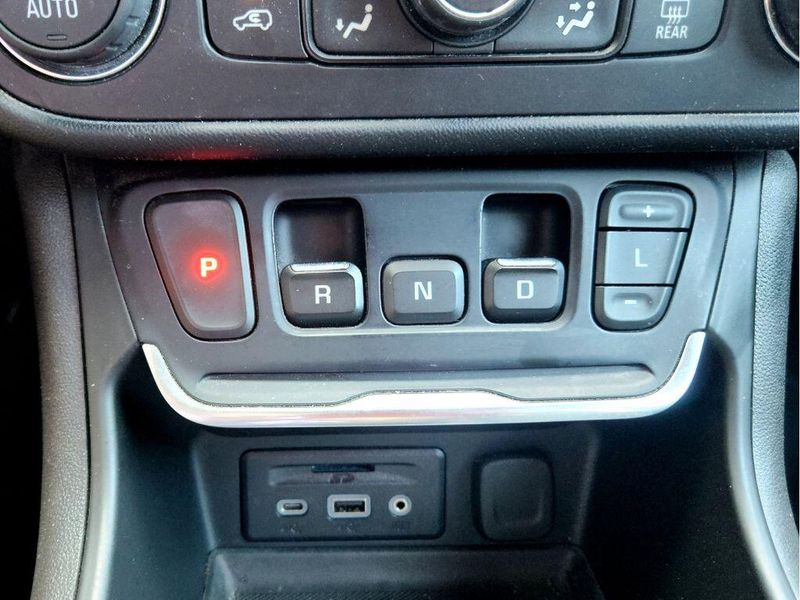 Used 2019 GMC Terrain SLT