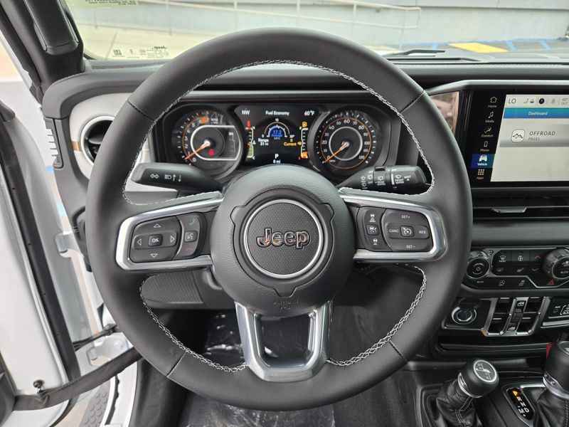 New 2025 Jeep Wrangler 4-door Sahara