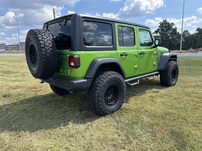 New 2025 Jeep Wrangler 4-door Sport SImage 5