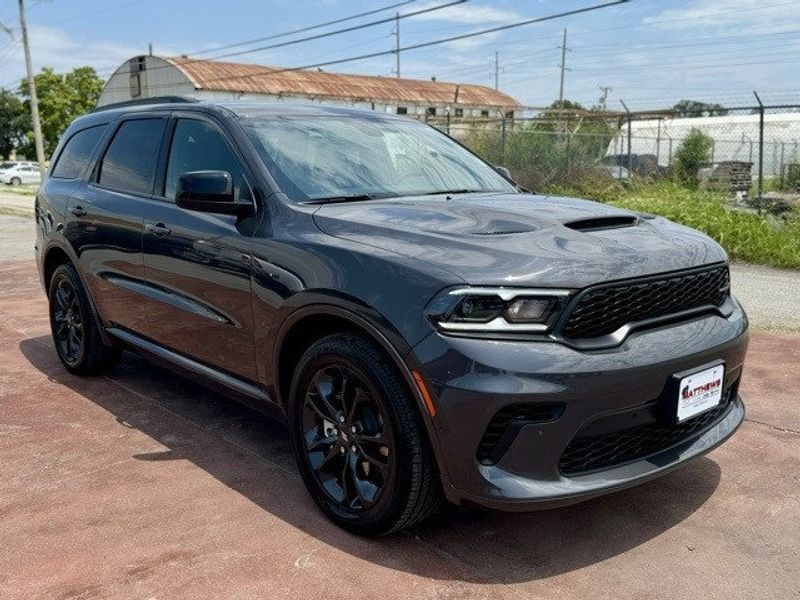 2024 Dodge Durango R/T RwdImage 3