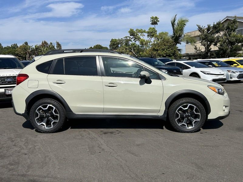 2015 Subaru XV Crosstrek 2.0i LimitedImage 2