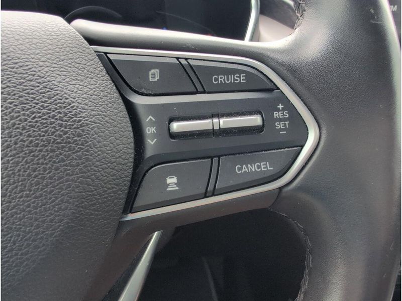 Used 2020 Hyundai Santa Fe LimitedImage 21