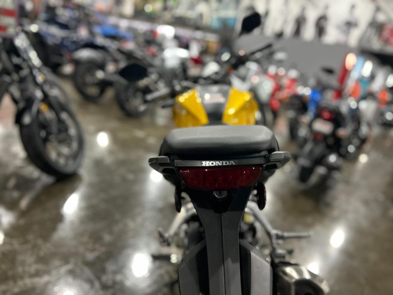 New 2025 Honda CB300R ABS Image 30