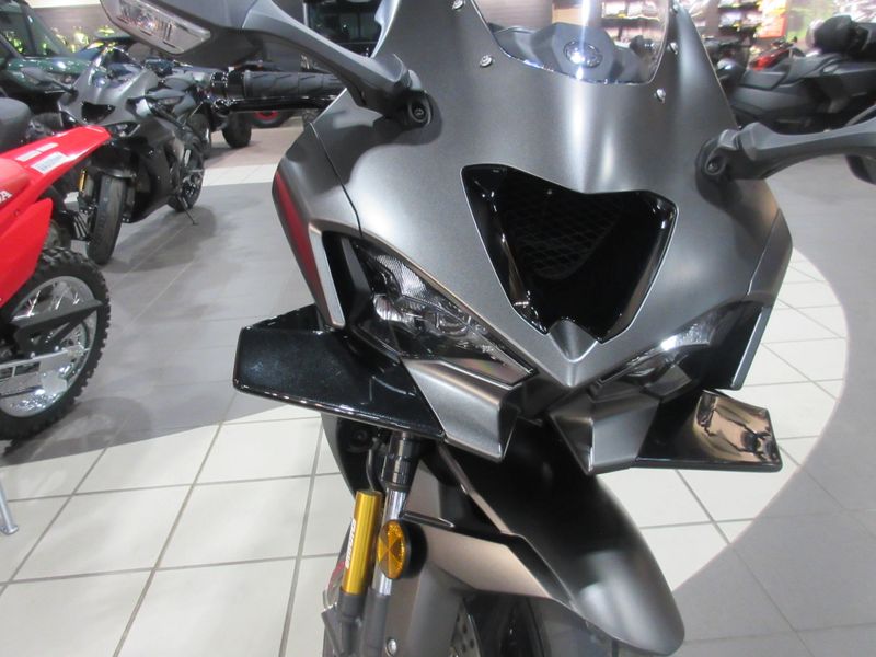 NEW 2026 KAWASAKI NINJA ZX-10R Image 13