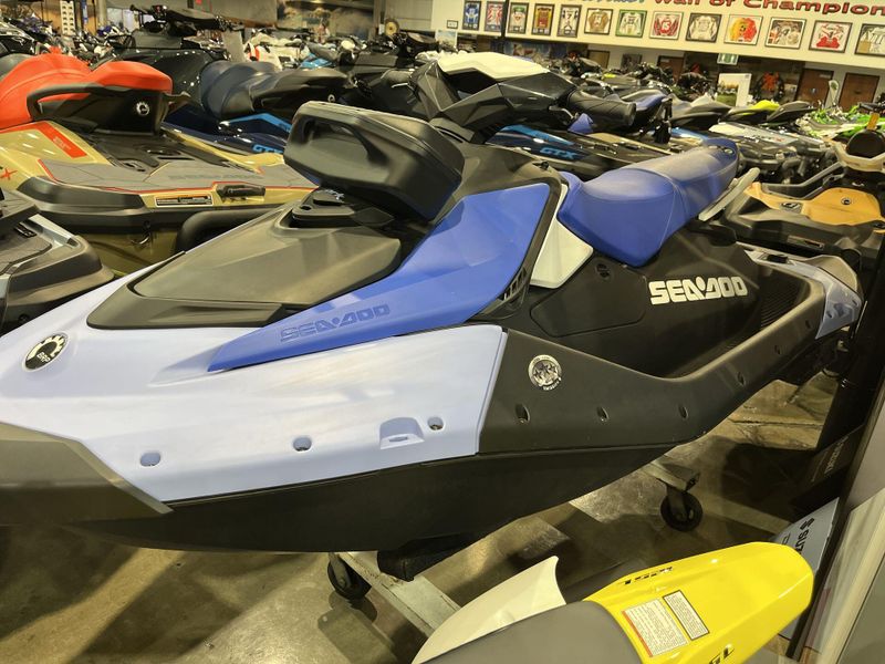 New 2025 Sea-Doo SPARK FOR 3 90 CONVENIENCE PACKAGE (SOUND SYSTEM) Image 10