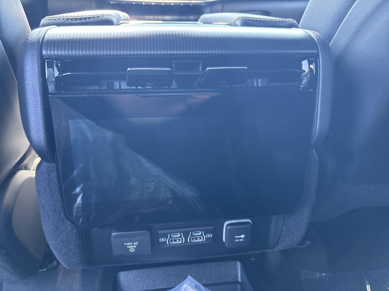2026 Jeep Grand Wagoneer Summit Obsidian 4x4Image 26