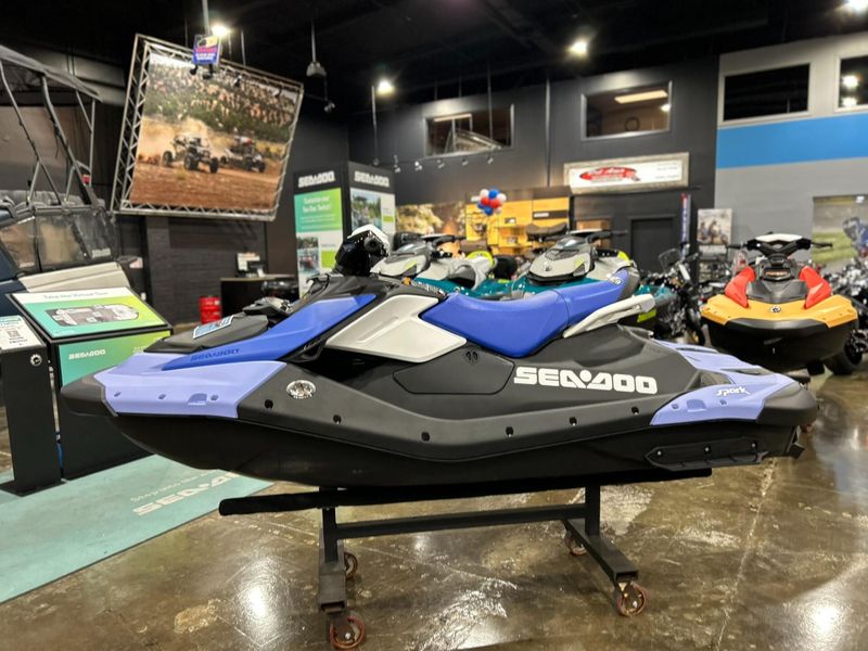 New 2025 Sea-Doo SPARK FOR 2 90 CONVENIENCE PACKAGE (SOUND SYSTEM) Image 3