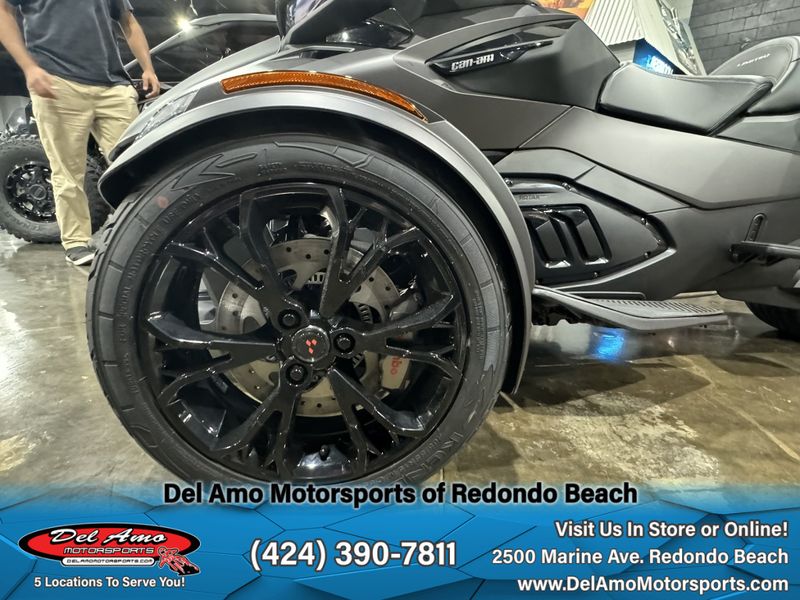 2024 Can-Am SPYDER RT LIMITED (SE6)Image 8