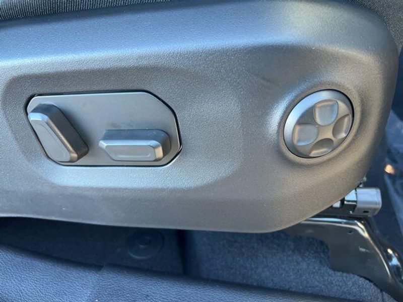 2025 Jeep Wrangler 4-door Rubicon