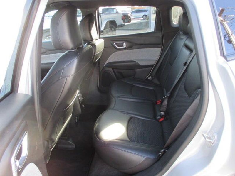 Used 2024 Jeep Compass LatitudeImage 23