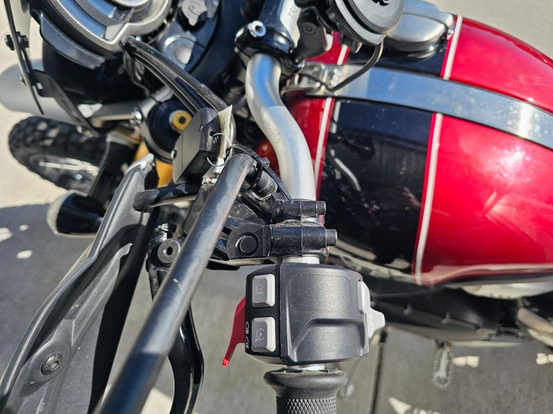2023 Triumph Scrambler 1200 XE