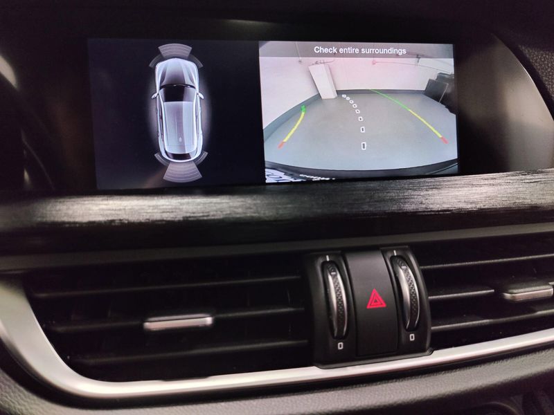 Used 2023 Alfa Romeo Stelvio Sprint AWD w/Sunroof/NavImage 26