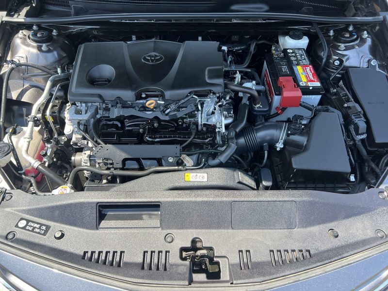 Used 2019 Toyota Camry SEImage 27