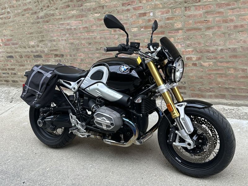 2019 BMW R nineT  Image 3