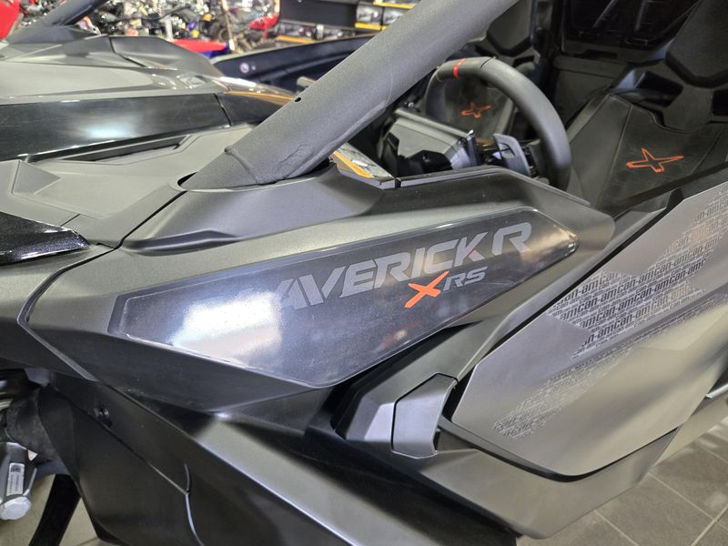 NEW 2026 CAN-AM MAVERICK R X RS 999T DCT Image 13
