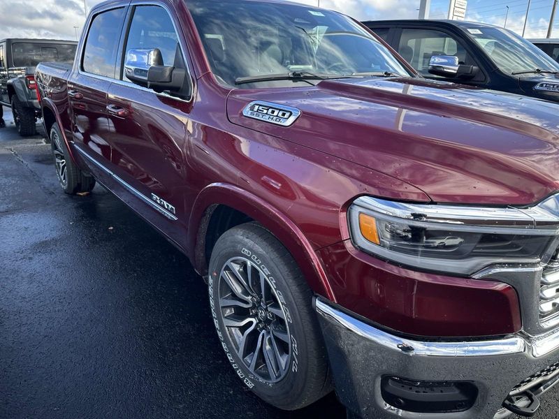 2025 RAM 1500 Limited Crew Cab 4x4 5