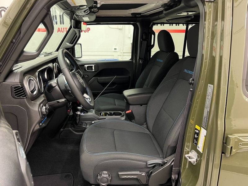 2023 Jeep Wrangler Rubicon 4xeImage 12