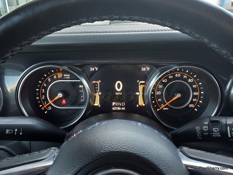 Used 2022 Jeep Wrangler Unlimited Sahara Altitude