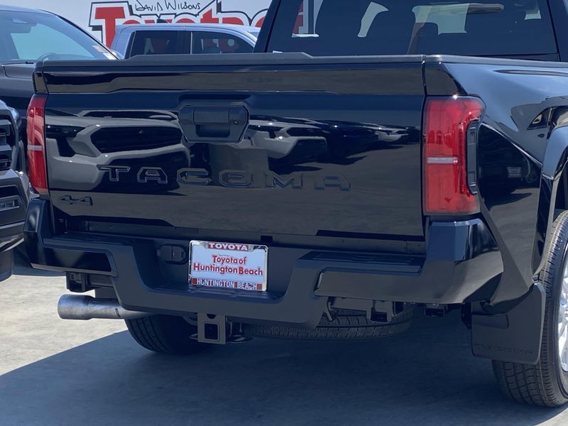 New 2025 Toyota Tacoma SR5Image 4