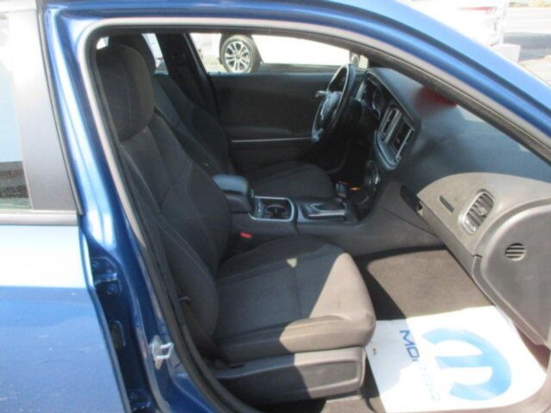 Used 2022 Dodge Charger SXTImage 21