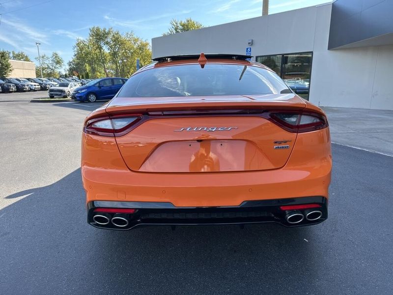 2020 Kia Stinger GT2 photo 6