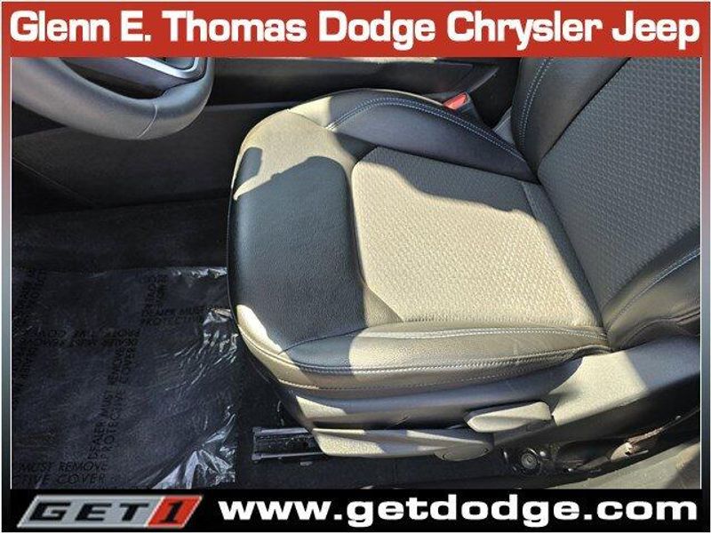 2022 Jeep Compass Latitude photo 20