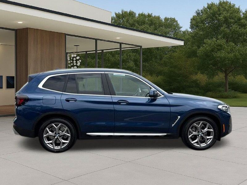 Used 2023 BMW X3 sDrive30iImage 7