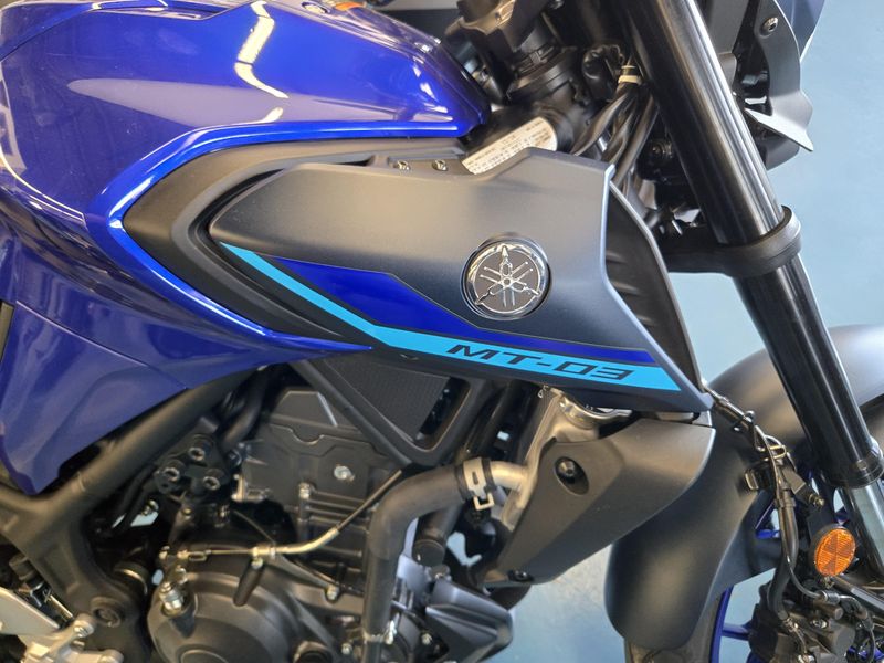 2025 Yamaha MT03 TEAM BLUE Image 8