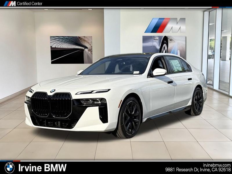 2025 BMW 7 Series 760i xDriveImage 1