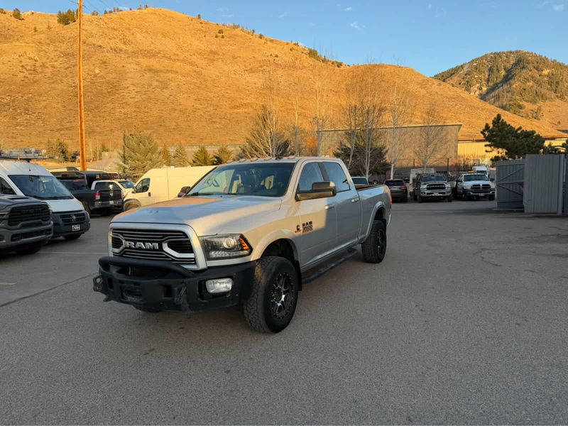 2018 Ram 3500 Laramie photo 2