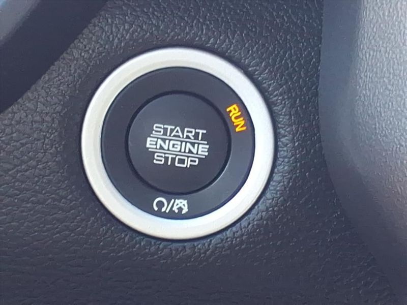 Used 2021 RAM 1500 LaramieImage 21