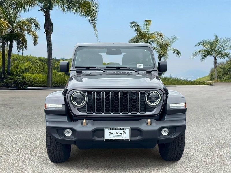 New 2026 Jeep Wrangler 4-door 85th Anniversary Edition