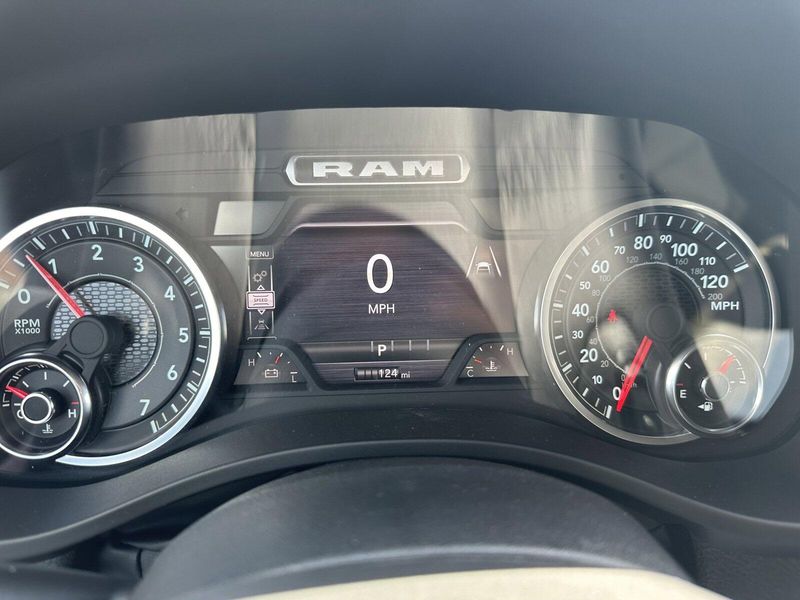 2025 RAM 1500 Big HornImage 19