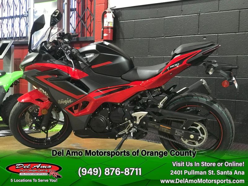 2025 Kawasaki NINJA 500 ABS Image 4