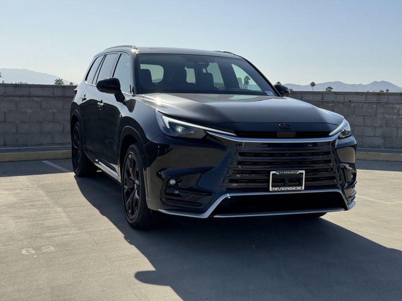 New 2026 Lexus TX 350 F SPORT HandlingImage 2