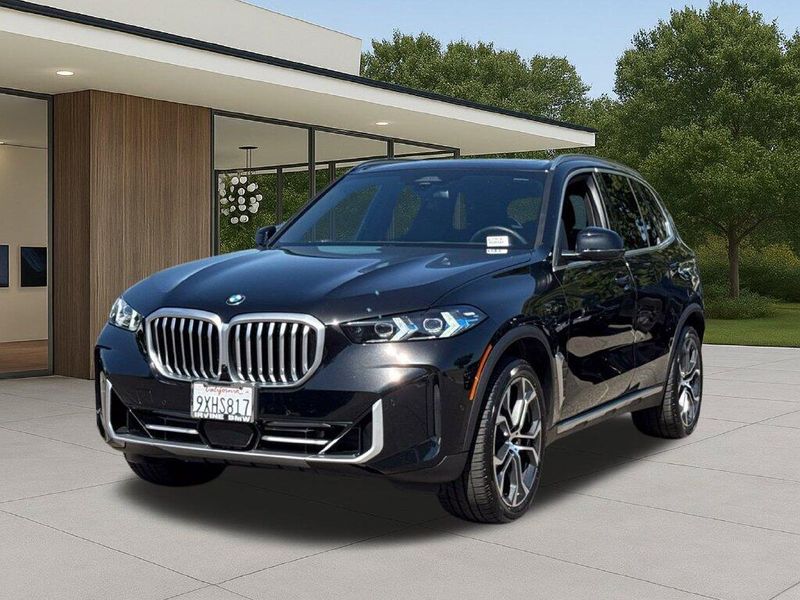 Used 2026 BMW X5 sDrive40iImage 2