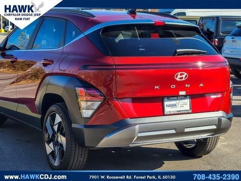 2026 Hyundai Kona Limited photo 2