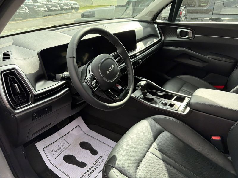 Used 2024 Kia Sorento SImage 27