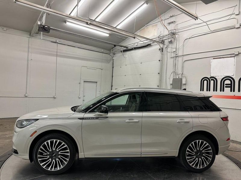 2022 Lincoln Corsair StandardImage 13