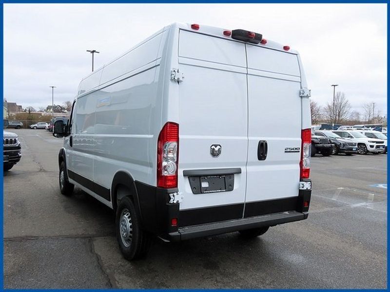 2024 RAM ProMaster High RoofImage 5