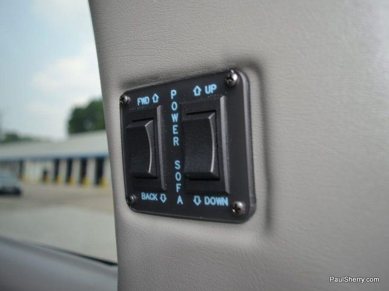 2021 Chevrolet Express 2500 Cargo photo 6
