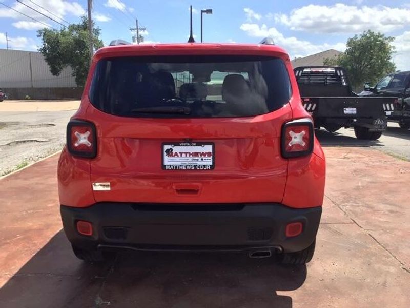 2021 Jeep Renegade LatitudeImage 4