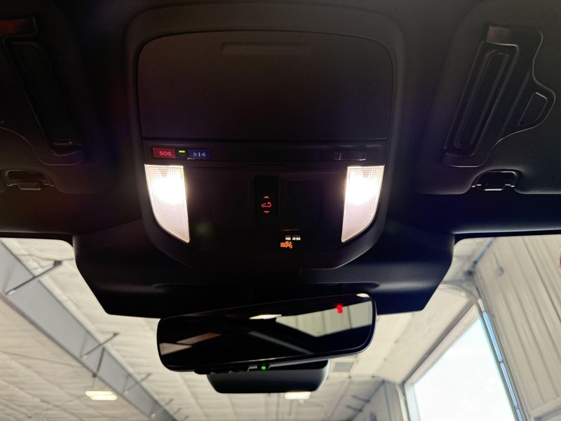 Used 2025 Subaru Forester PremiumImage 20