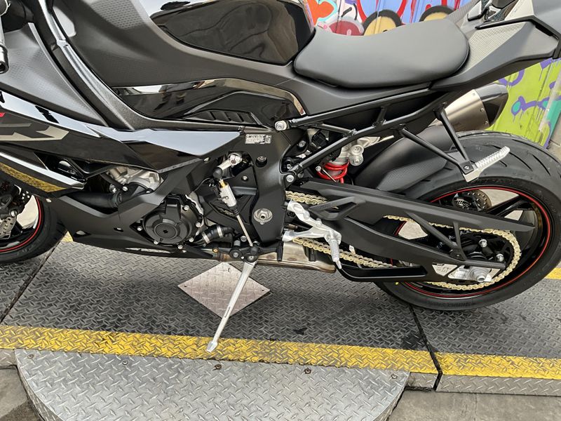 New 2026 BMW S 1000 RR Image 12